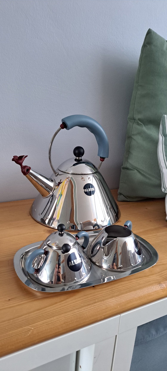 Original Alessi '9093' Design Set – Including Kettle, Sugar Bowl & Milk Jug – Kitchen accessories, Plastic (photo 2 of 6)