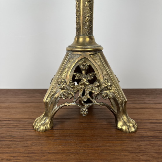 Image 1 of Antike gotische Bronze religiöse Kerzenleuchter