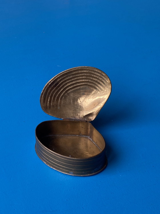 Image 1 of Mid - Century Copper Shell Storage Box