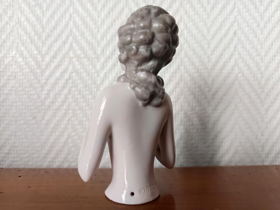 Image 1 of Marie-Antoinette half figurine, German porcelain
