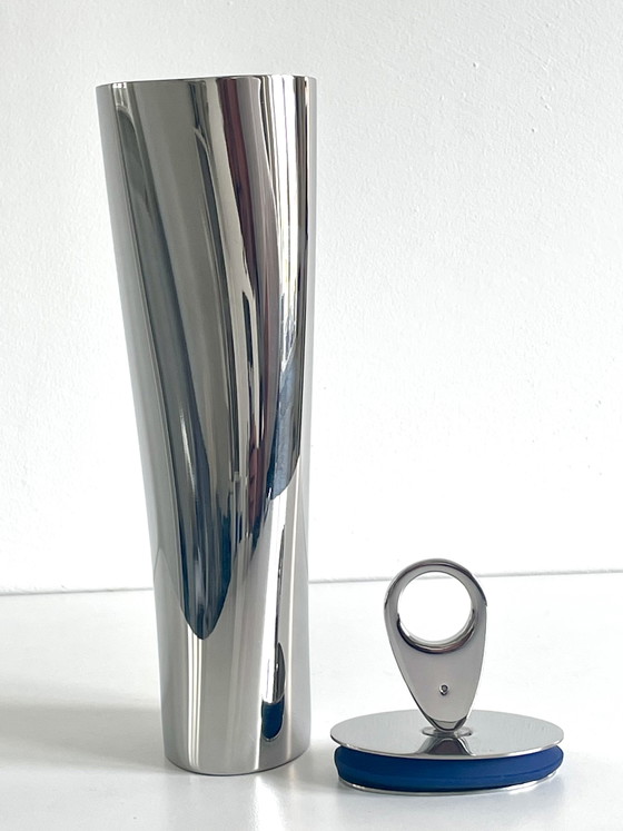 Alessi Cocktailshaker “Chiringuito” van Ron Arad. – Tafelaccessoires, Plastic, rvs (photo 19 of 26)