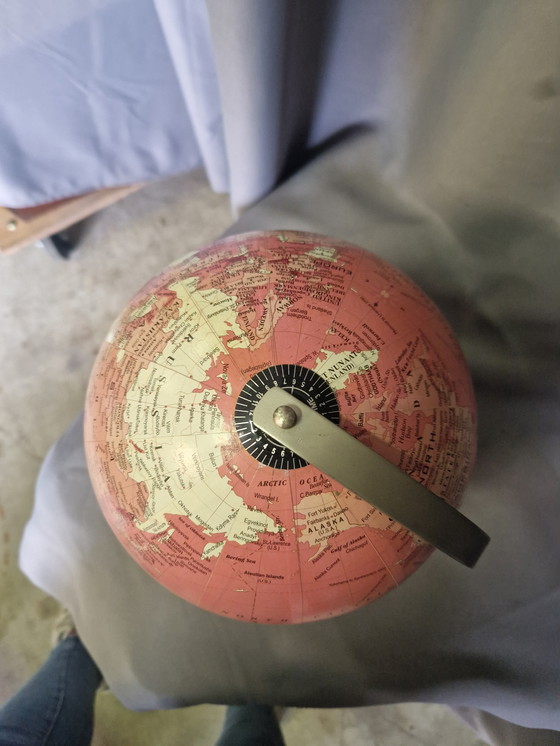 Image 1 of Magnifique globe rose ancien