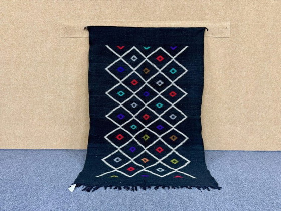Image 1 of Zwart platgeweven vloerkleed 2m x 1m