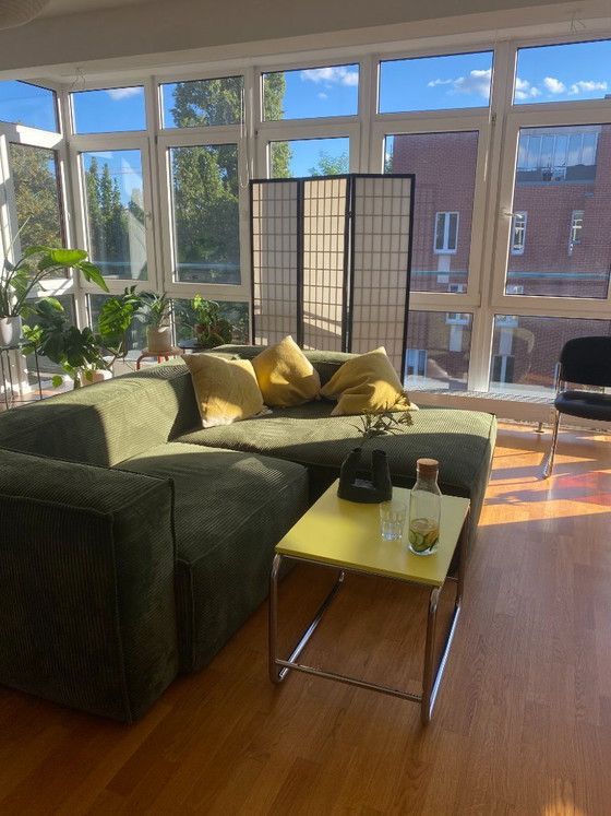 Image 1 of Sofá esquinero Kave Home Blok – Pana verde – 240 cm (Chaiselongu derecha)