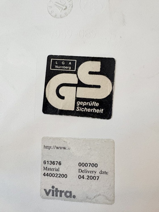 Image 1 of Chaise Vitra Eames DSR