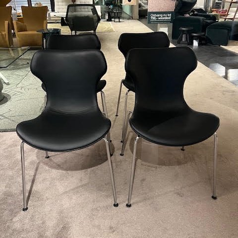 Image 1 of B&B Italia Papilio dining chair (set of 4)