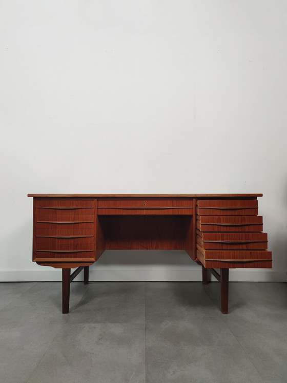 Image 1 of Vintage Danish Executive Desk In Teak