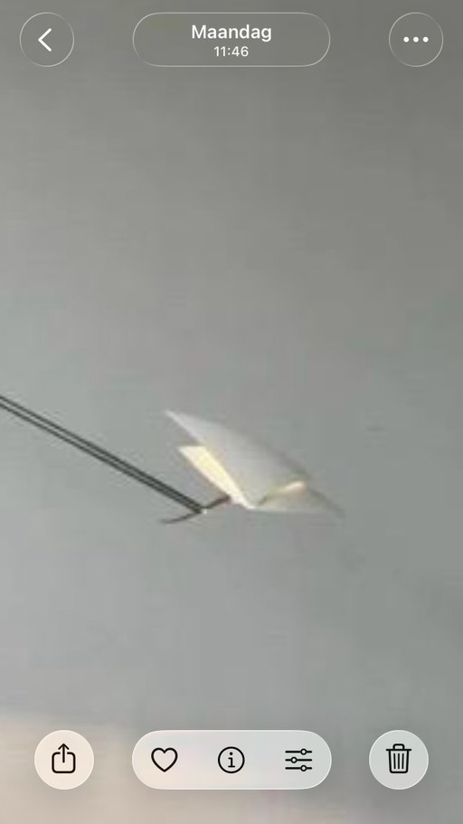 Lampada da parete Tyuca di Ingo Maurer – wandlampen, Aluminium, polished steel (photo 2 of 5)
