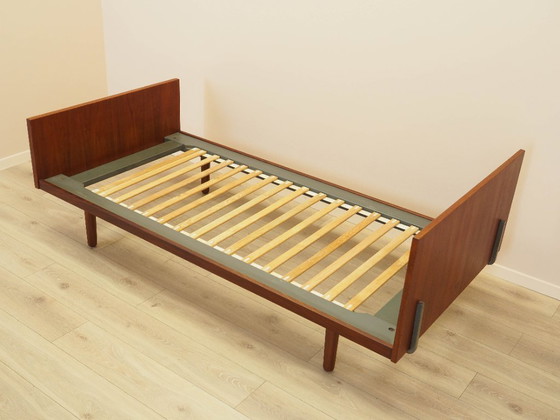 Image 1 of Cama de teca, diseño danés, década de 1960, diseñador: Hans J. Wegner, fabricante: Getama