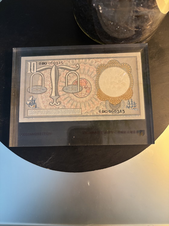 Image 1 of Dutch 10-guilder banknote from 1953, also known as the 'Hugo de Groot' banknote.