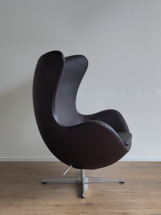Image 1 of Scandinavian armchair Egg chair Arne Jacobsen