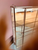 Vetrina di design italiano Realizzato