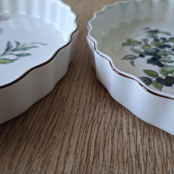 Image 1 of Villeroy & Boch Botanica series cake molds