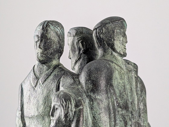 Image 1 of Sculpture en bronze basque "Sustraiak" de Larrañaga, signée et numérotée, 2001