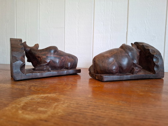 Image 1 of Een paar brutalistische boekensteunen