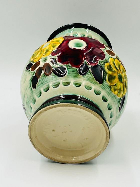 Image 1 of Floral vase from West Germany