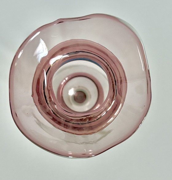 Elegante Mid-Century Glaskunst-Kelchvase – Mundgeblasen & Filigran (Lauscha um 1960/1970) – Vasen (photo 3 of 6)
