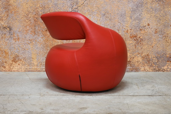 Image 1 of Red leather Leolux Gisa designer swivel armchair