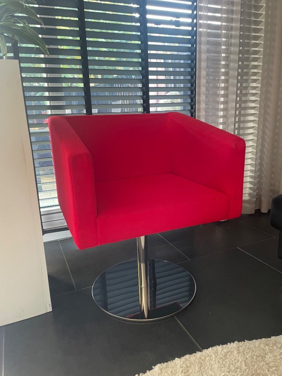 Image 1 of Chaise design - rouge