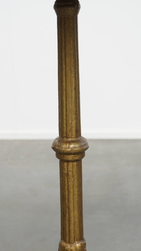 Image 1 of Table de bistrot française ancienne avec pied en fonte dorée et plateau en chêne foncé