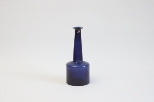 Timo Sarpaneva cobalt blue vase for Iitala, Finland 1964