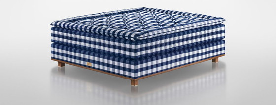 Image 1 of Hästens Vividus Boxspring – 210x210