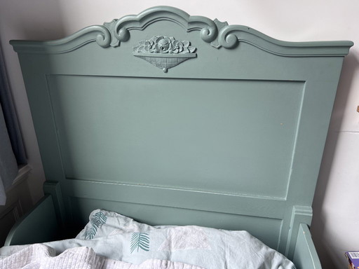 Antique Art Nouveau junior bed