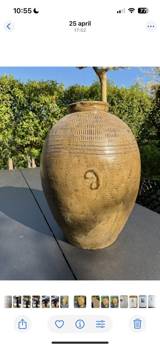 Image 1 of Martavaan, oude Aziatische kruik xxl 