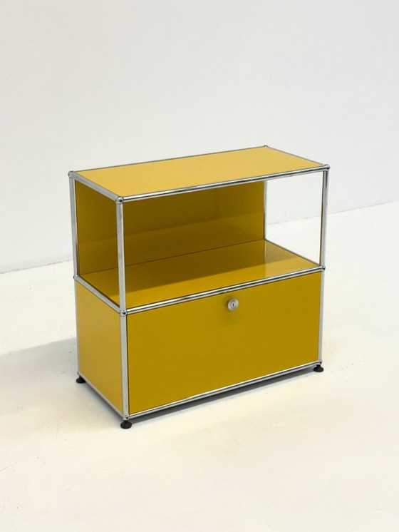 Image 1 of USM Haller cabinet in yellow