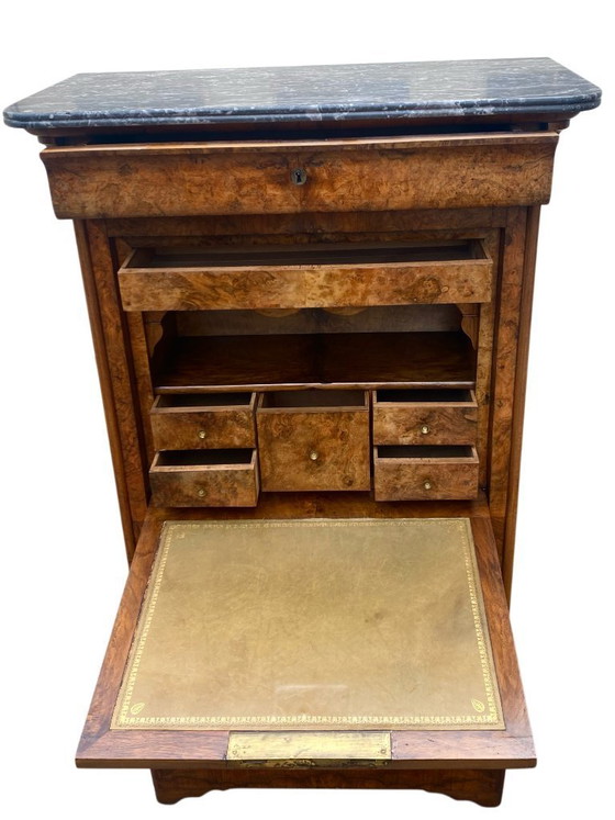 Image 1 of Louis Philippe secretaire van wortelnotenhout met marmeren blad.