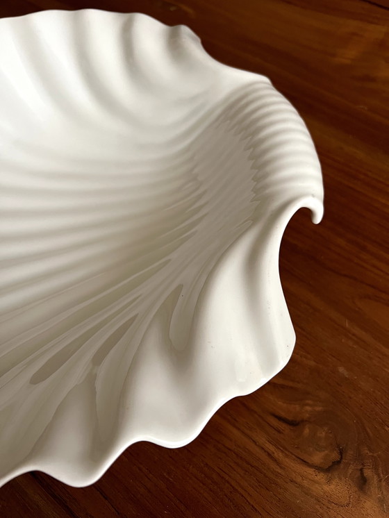 Image 1 of Large Shell Dish - White Porcelain - Width 31 cm