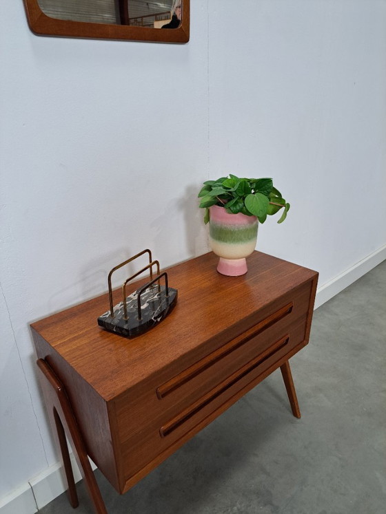 Image 1 of Deense teak set met AP Mobler ladekast en spiegel