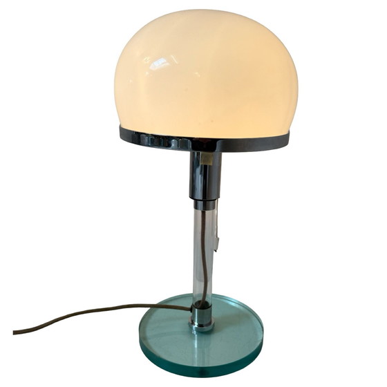Image 1 of Bauhaus - Lámpara de mesa con cristal opalino - Atribuida a Tecnolumen / Wagenfeld