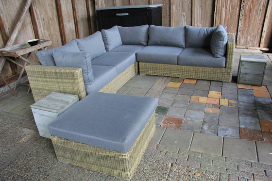 Image 1 of 5-piece wicker lounge set with cushions