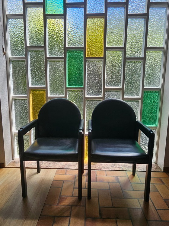 Image 1 of Ensemble de 6 (+2) chaises design Bulo – Cuir noir et bois – Années 1980