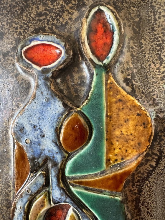 Image 1 of Sculpture murale cubiste en terre cuite émaillée polychrome. Helmut Schäffenacker – Allemagne, années 50