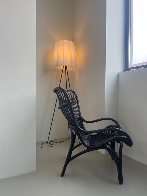 Sillón clásico de ratán C110 con respaldo alto