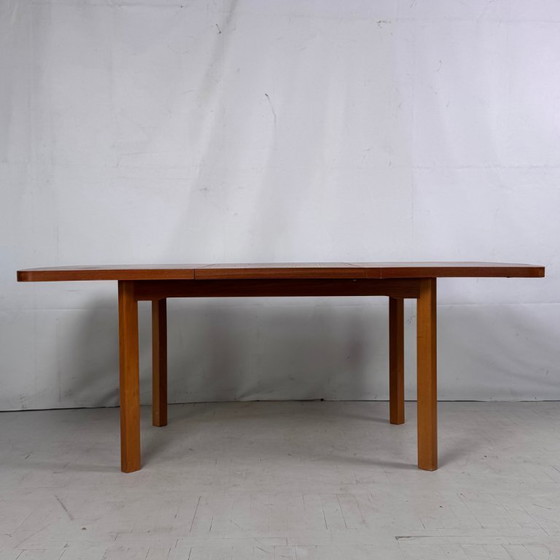 Image 1 of Table à manger extensible ovale NDK, années 1980