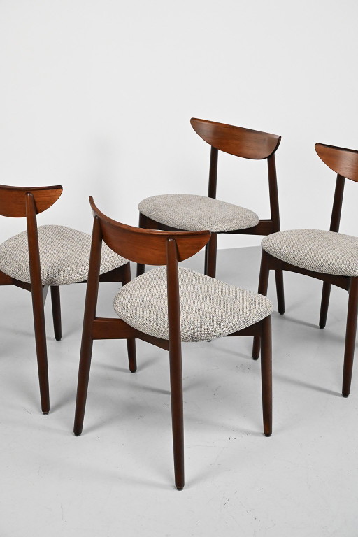 Set of 4 Østergaard dining chairs