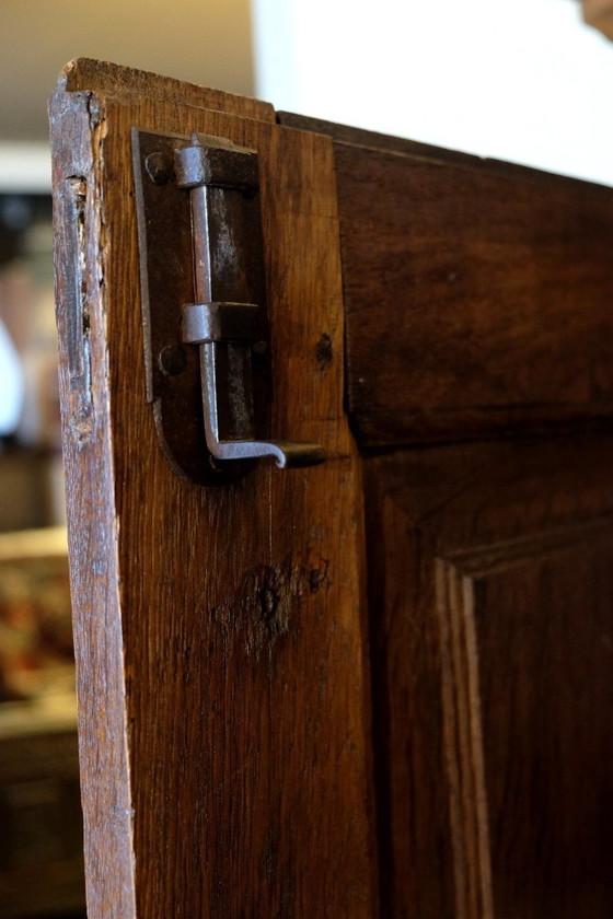 Image 1 of Armario alemán finales del siglo XVIII/principios del XIX roble