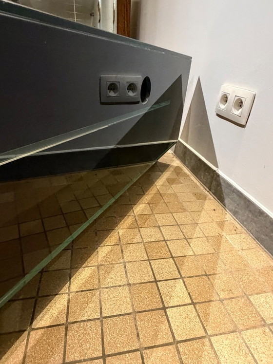 Modern Zwart Glazen TV-Meubel / Audiomeubel Op Wielen Met Frosted Glas Lade – tv-meubelen, Metal (photo 11 of 14)