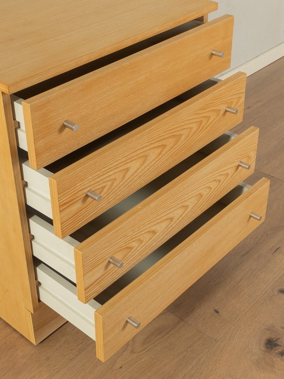 Image 1 of Cómoda clásica de los años 70