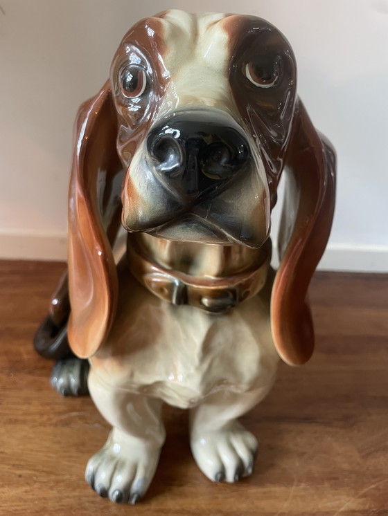 Image 1 of Beagle in ceramica. Cane in ceramica di Jema Holland