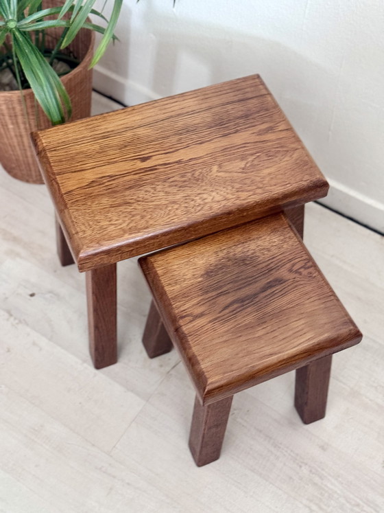 Image 1 of Vintage brutalistische bijzettafeltjes eiken jaren ‘70