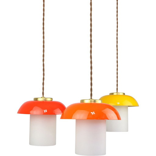 Set van 3 hanglampen van mid-century glas en messing