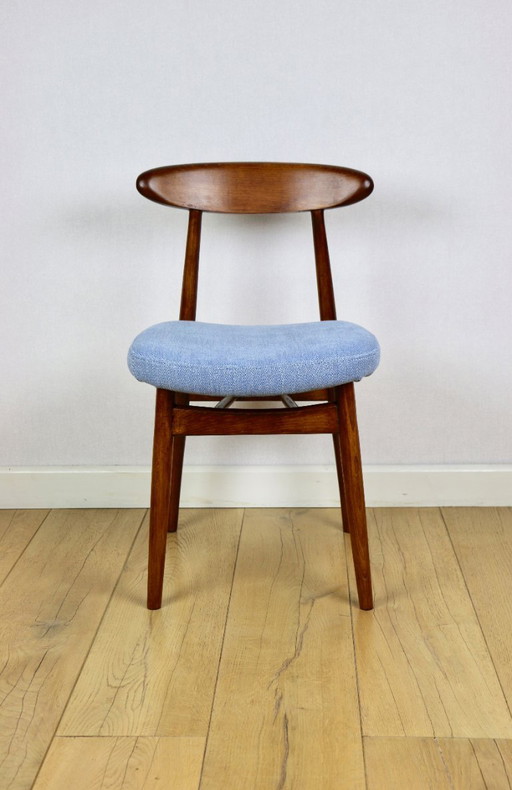 Silla vintage danesa azul - respaldo de madera