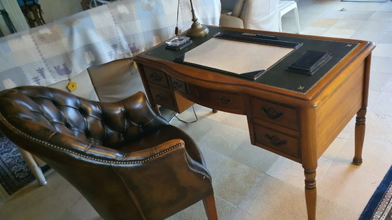 Image 1 of classic French desk in Louis-Philippe style