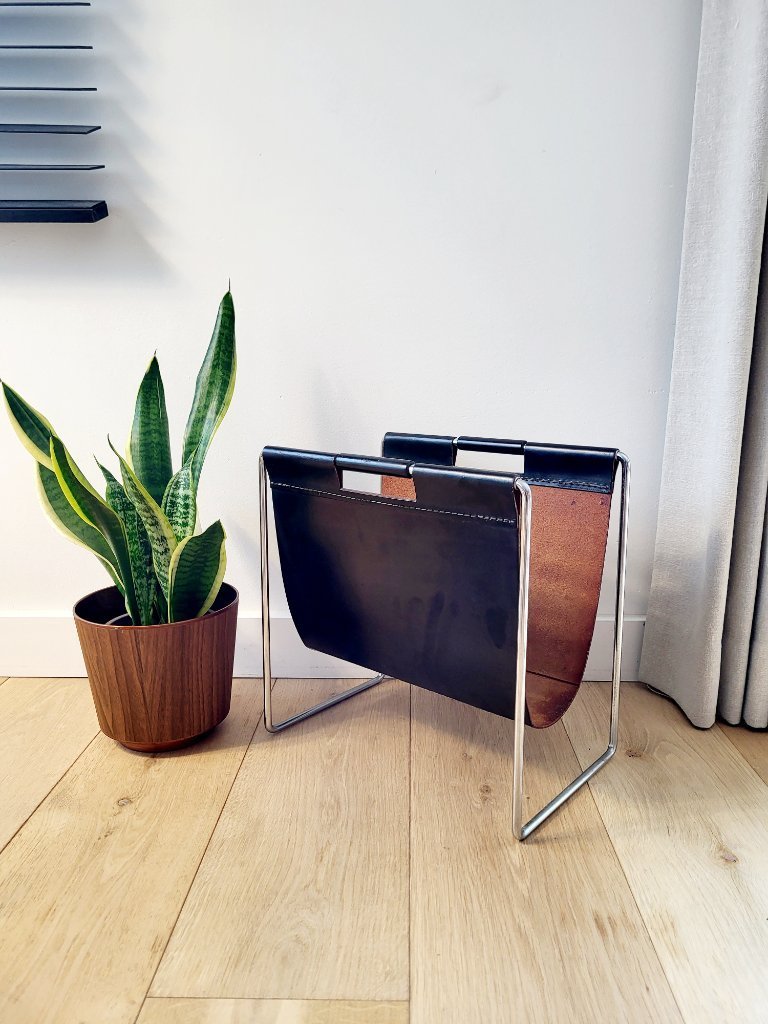 magazine rack brabantia, magazine holder1960s | €145 | Whoppah