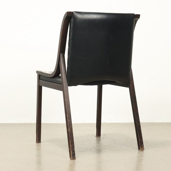 Image 1 of Een groep van 3 stoelen uit de jaren 60