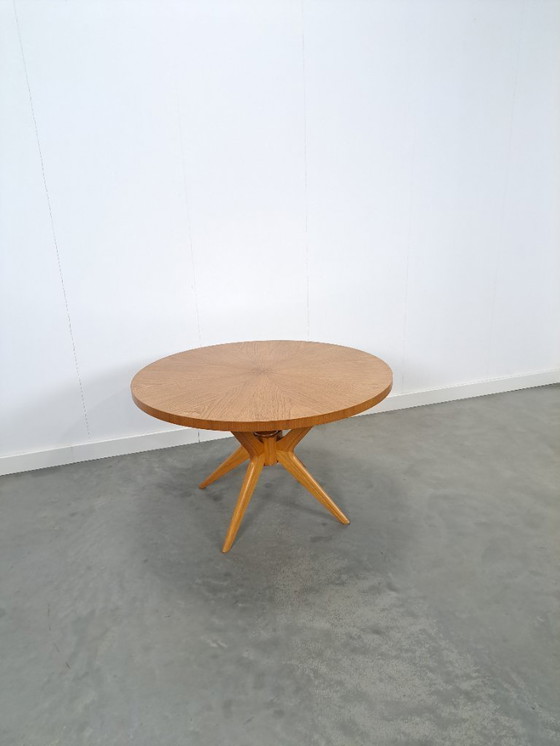 Image 1 of Mesa de centro redonda con patas de madera Ilse Möbel